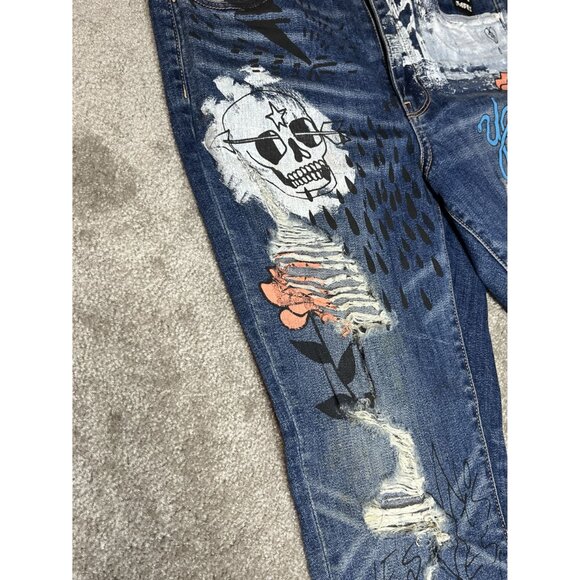 American Eagle Outf  Womens Urban Skull High-Rise Skinny Jeans Sz 12 Graphic Pr - Picture 1 of 16